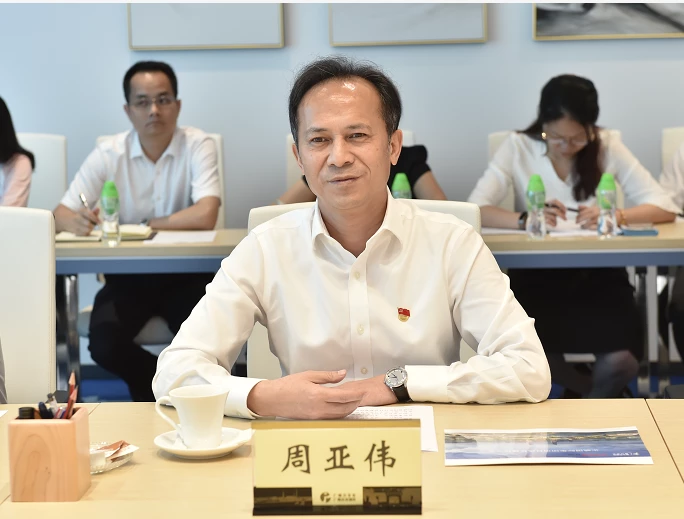 广州市委常委,黄埔区委广州开发区党工委书记周亚伟与集团董事局主席