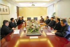 铜陵有色杨军与中铁十四局 中铁十九局客人座谈