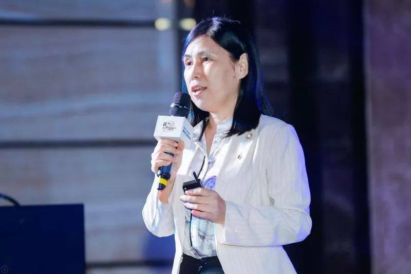 伟业铝材亮相中国房地产采购大会，推行一站式全铝解决方案