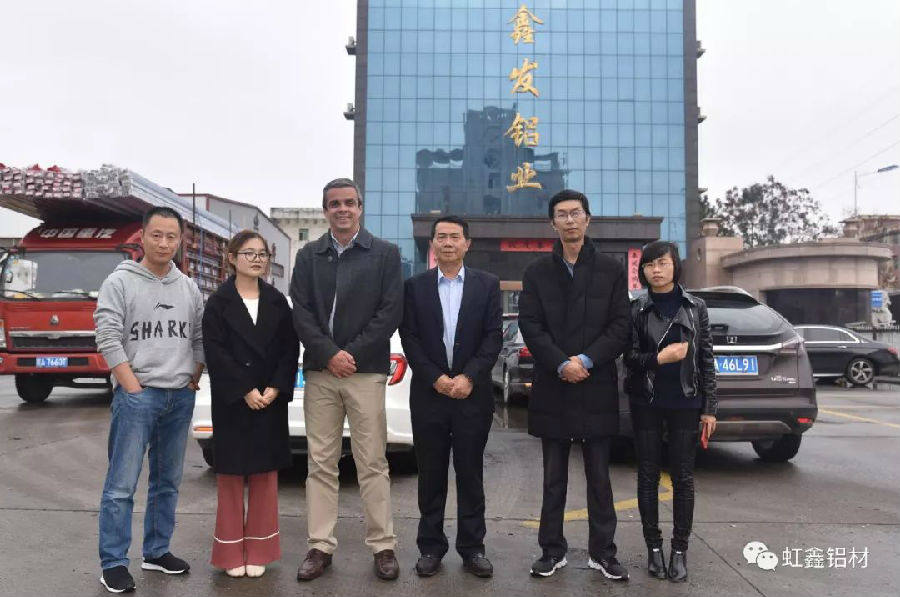 巴西铝业公司全球商业经理马可前来金鑫发考察洽谈