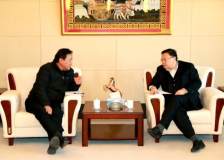 王彤宙董事長與西藏自治區國資委主任索朗羅布舉行會談