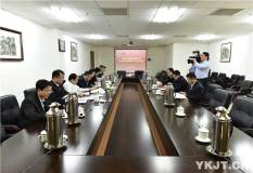 兖矿唐仕泉参加指导东华建设公司2018年度领导班子民主生活会