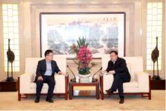 中国有色集团王彤宙董事长与中储粮集团副总经理许高峰举行会谈