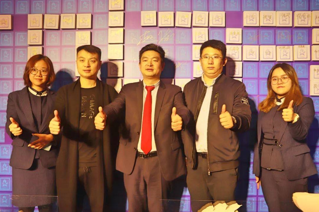 小米6-0419.055.gif