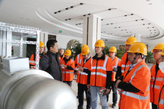 长沙有色冶金设计研究院副总工程师彭孟成带队到山东方圆有色参观考察