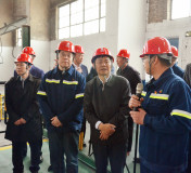 宁夏自治区政府副主席吴秀章调研铝电公司