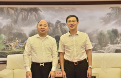 广西梧州市委副书记、市长李杰云与集团董事局主席王文银举行会谈