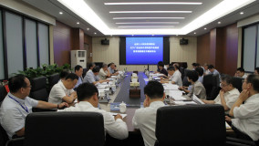全国人大财经委调研组到南南铝加工公司调研