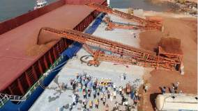 中铝几内亚博法项目首船矿石发回国内