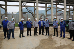 中鋁國際工程股份有限公司副總裁王永紅一行到華銀鋁業公司調研