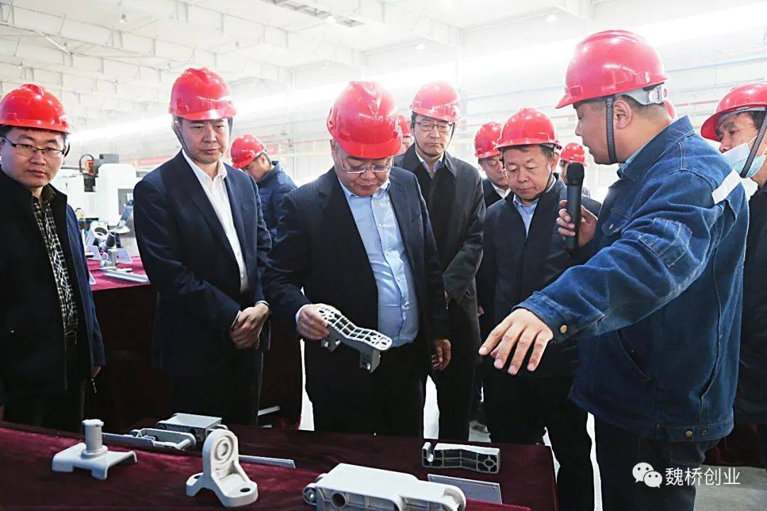 山东重工、潍柴动力、中国重汽、中通客车考察团参观考察魏桥轻量化基地