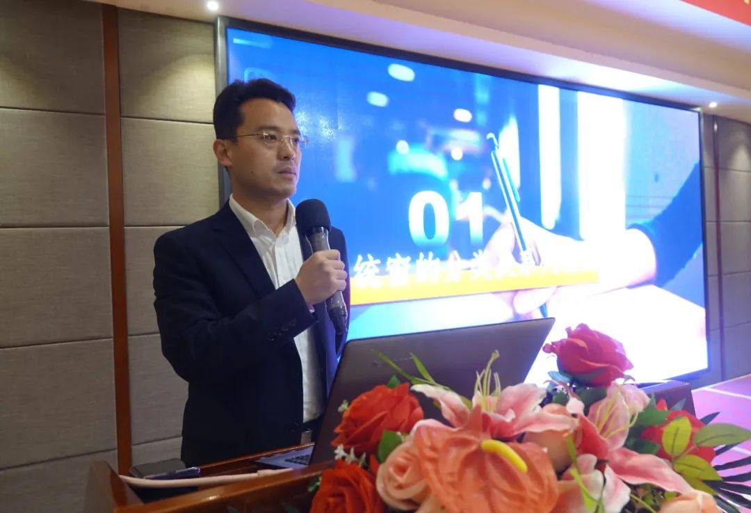 江苏省连云港市各门窗幕墙公司一行莅临潍坊广华铝材有限公司实地考察