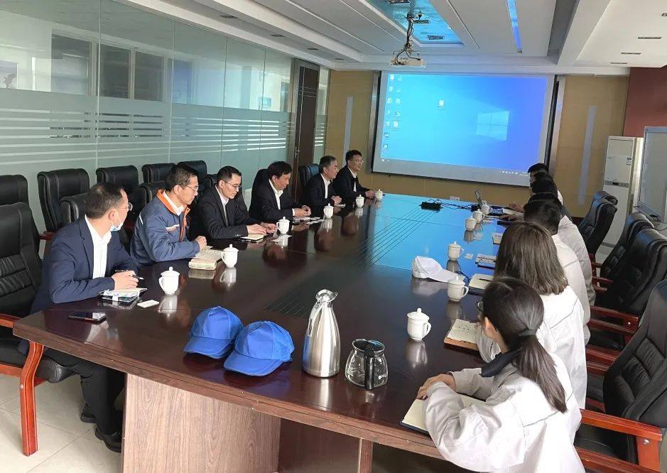 宝武铝业董事长智西巍走访郑州地区用户