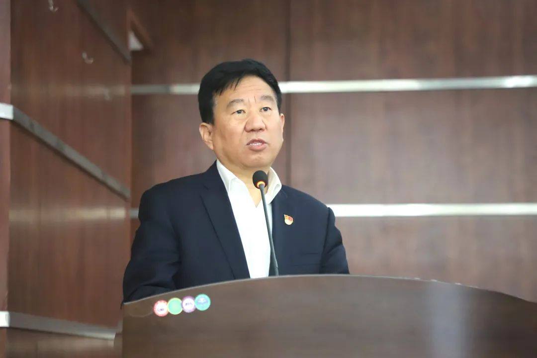 宝武铝业被授予示范区2020年“突出贡献企业”荣誉称号