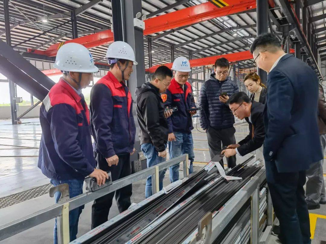 中南置地总部领导到昊方铝业参观考察