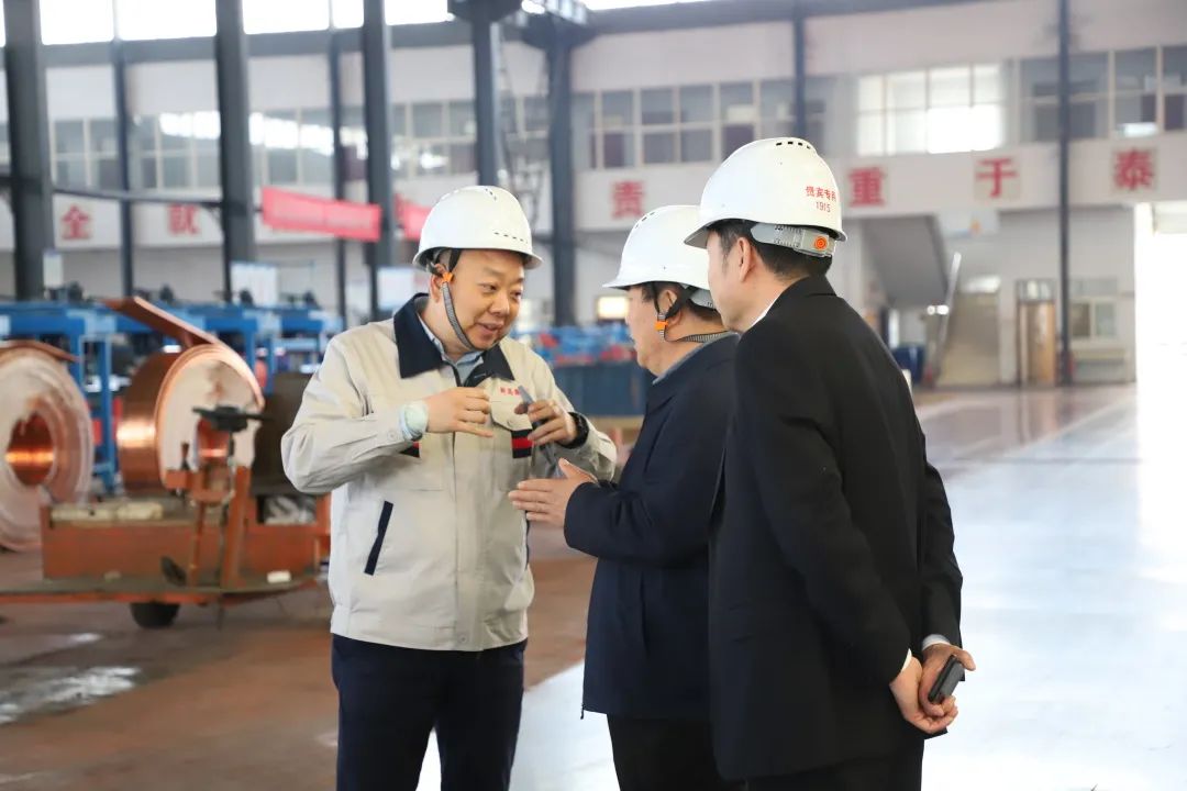 河北万方线缆集团董事长李彩章到新昌铜业参观交流