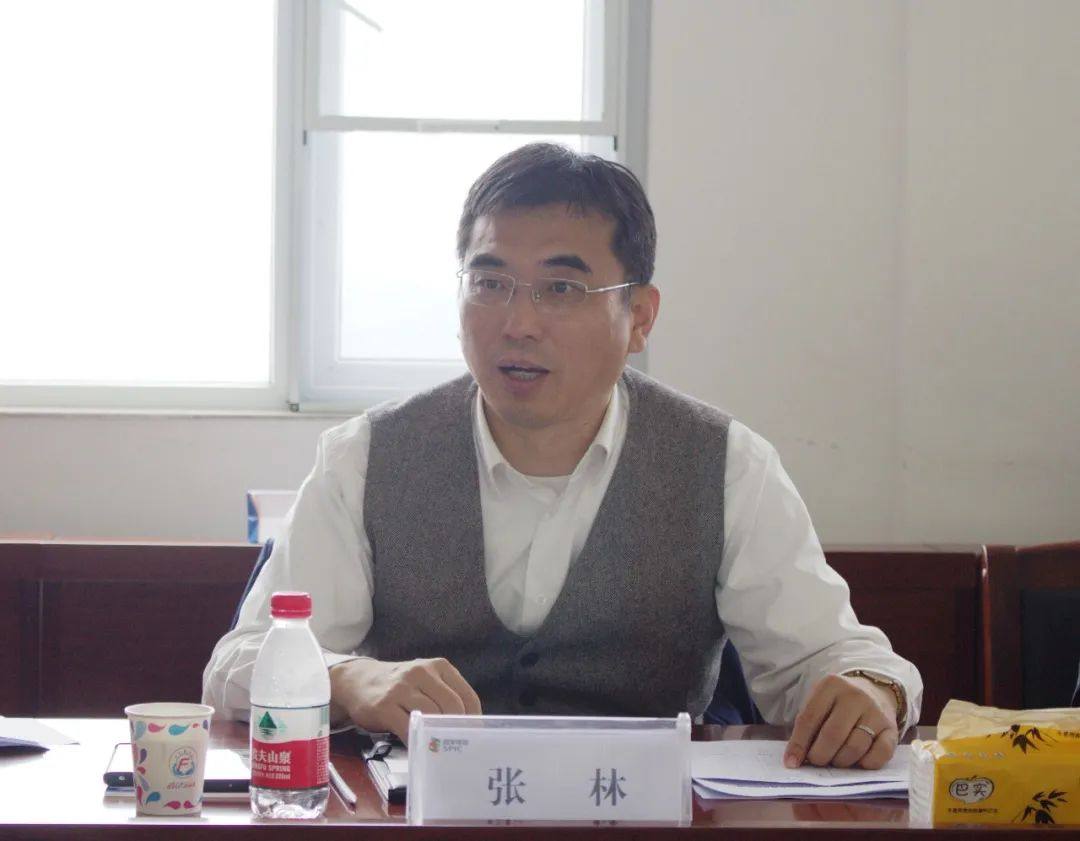 国家电投遵义公司召开铝土矿综采技术应用研讨会
