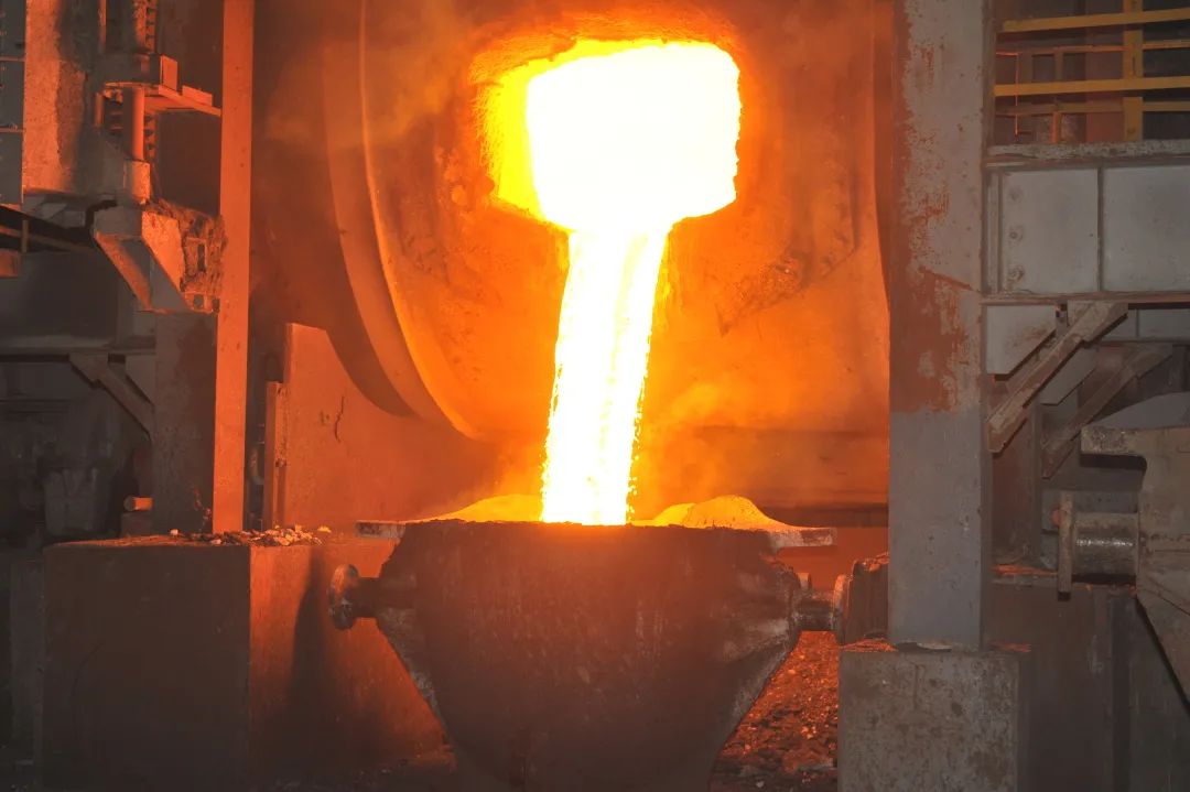 中冶銅鋅山達克產出鍋爐大修後第一爐銅