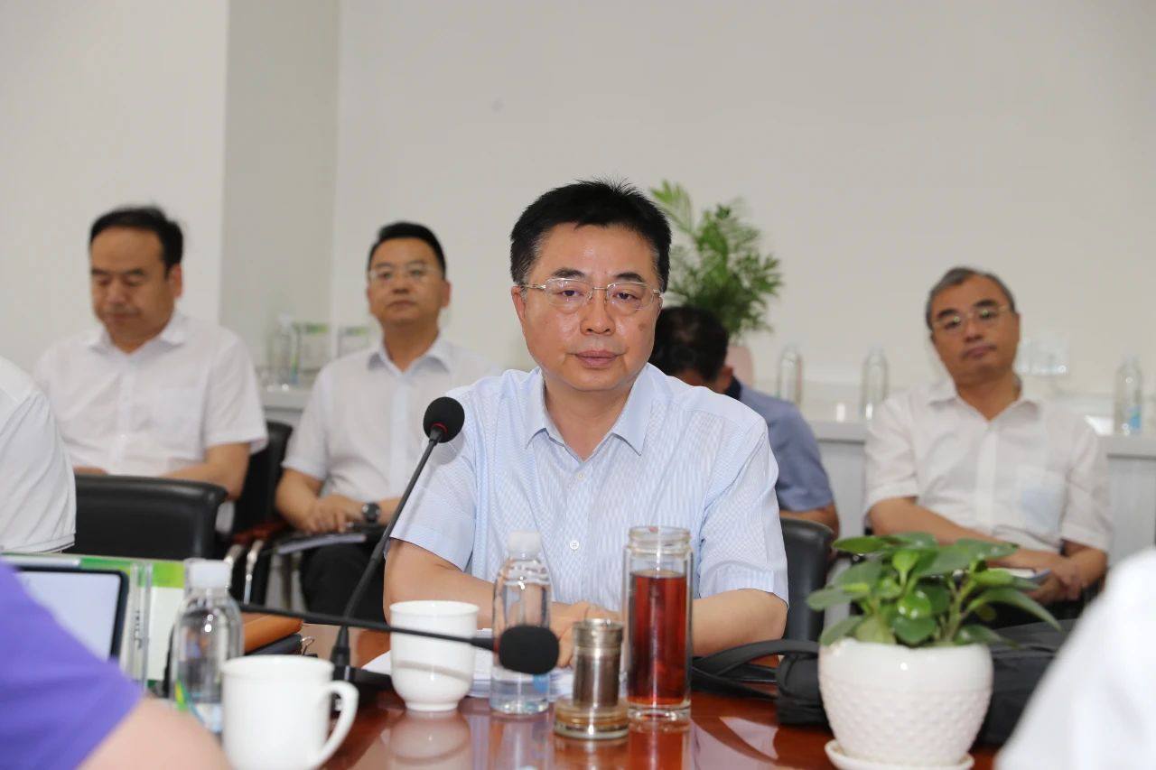 金川集团召开7月份总经理工作例会