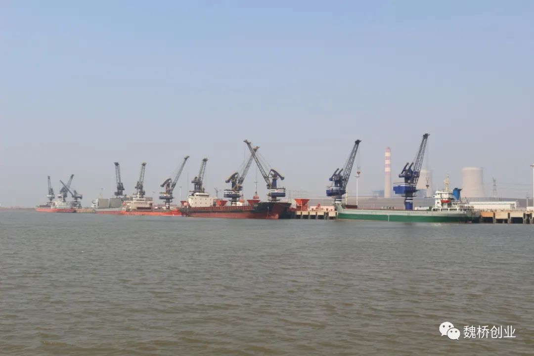套爾河港區鋁土礦轉運創今年單周轉運量最高紀錄