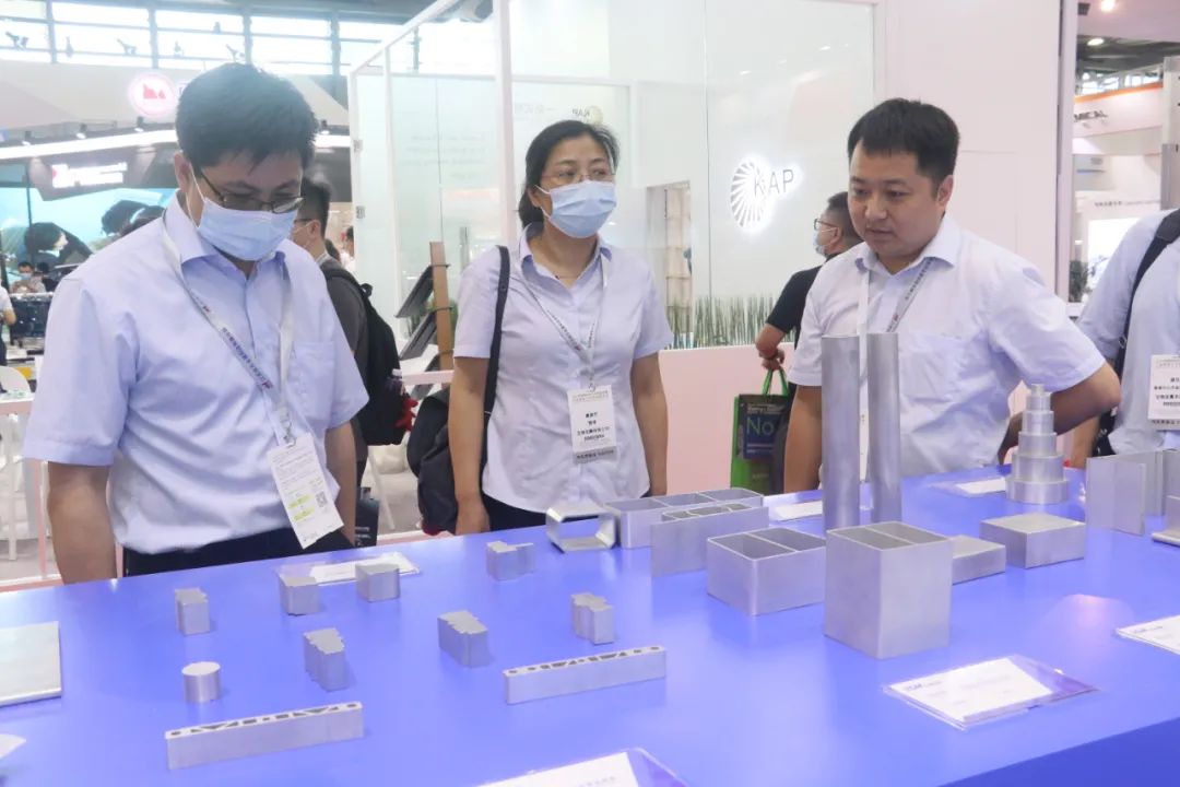 云海金属集团亮相中国国际铝工业展，展台受热捧