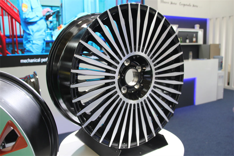 立中车轮集团亮相2021中国国际铝工业展