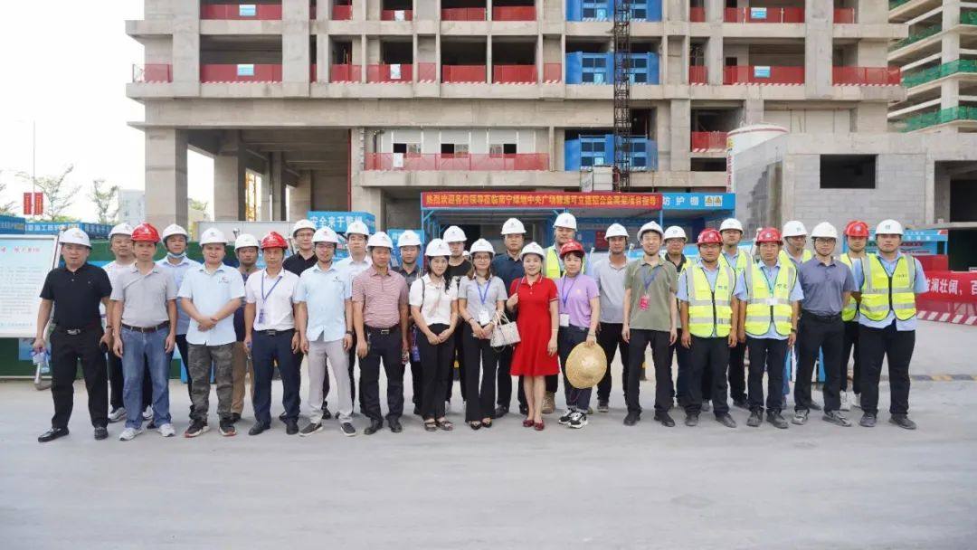 第六屆中國建築鋁模板、爬架新技術與重點工程案例交流會在南寧召開