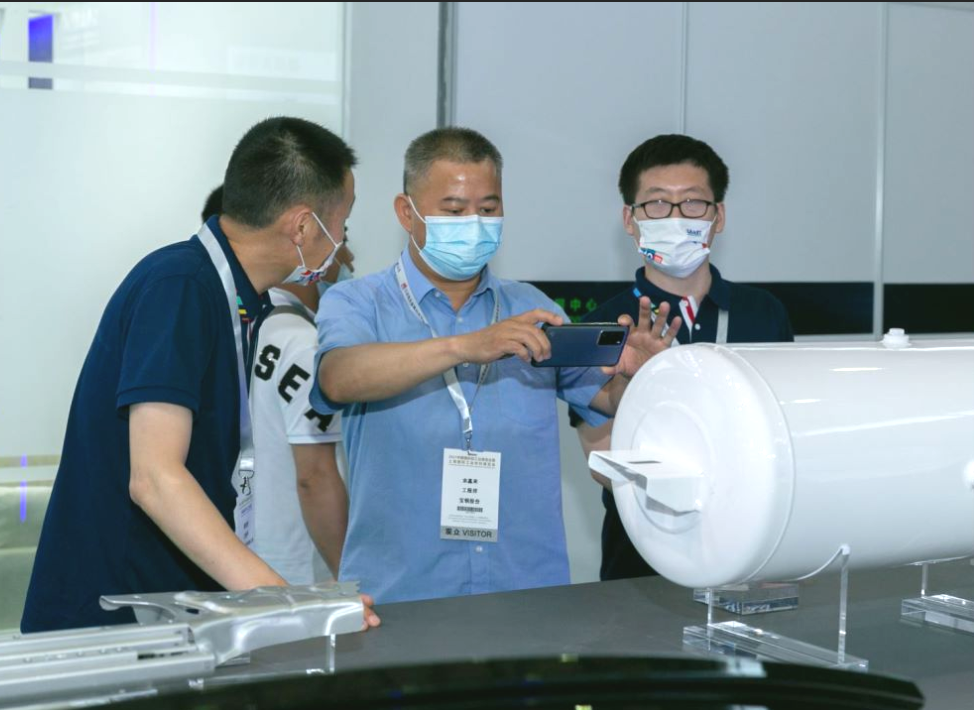 宝武铝业亮相2021亚洲汽车轻量化展、中国国际铝工业展
