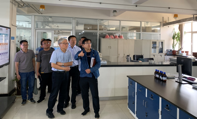 中铝新材料与中石油兰州化工研究中心召开催化剂用精细氧化铝研讨会