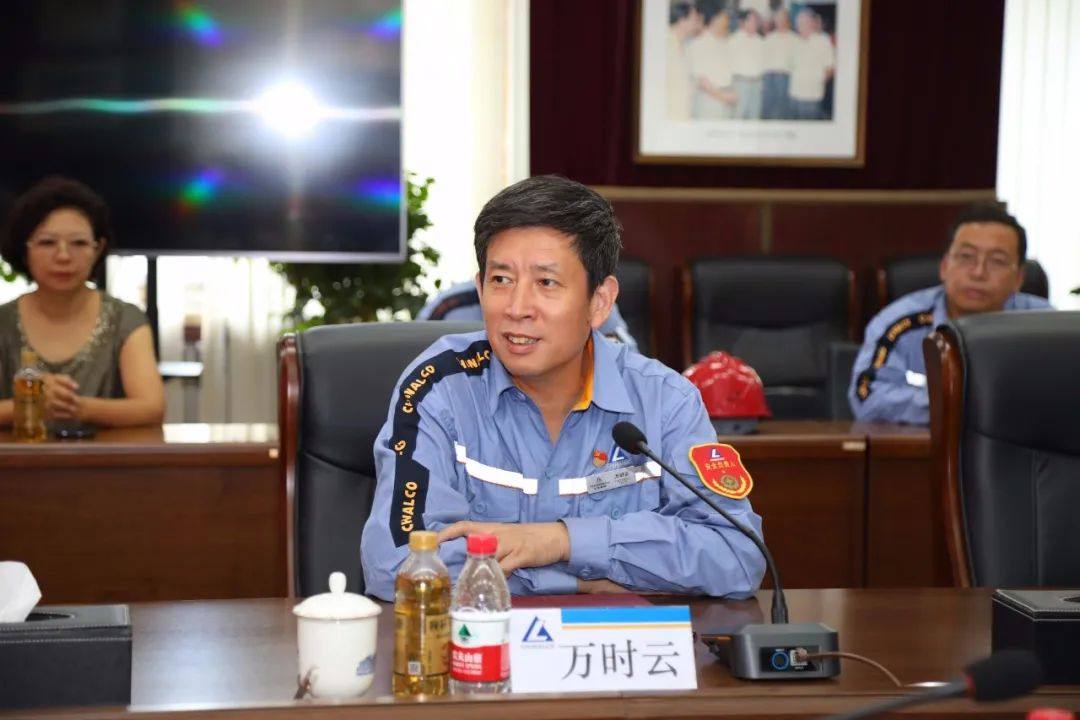 嘉兴学院副校长周亚新一行到中铝东轻交流访问