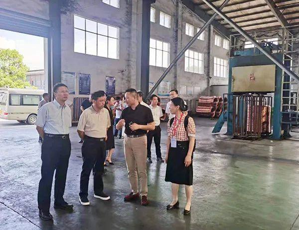 中國有色金屬工業協會、江西省社科院、江西省工信廳在上饒聯合開展有色金屬產業調研活動
