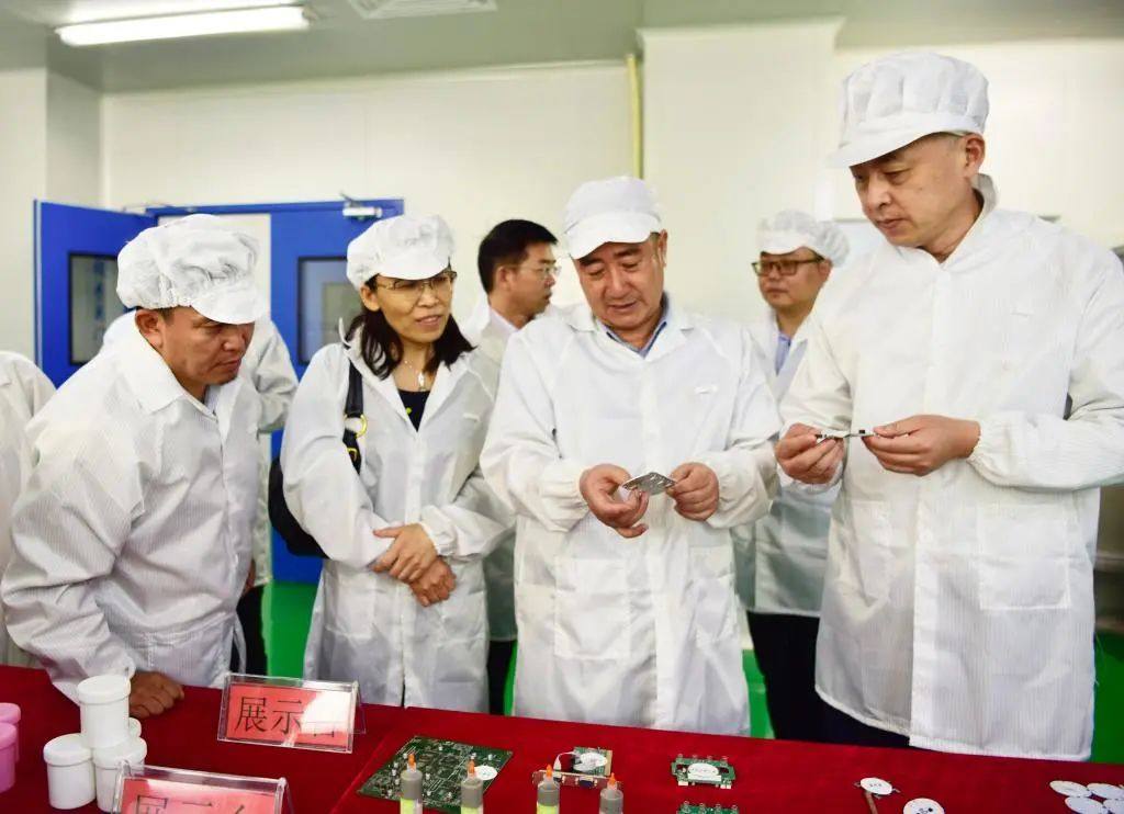 中国进出口银行与云锡深化交流合作