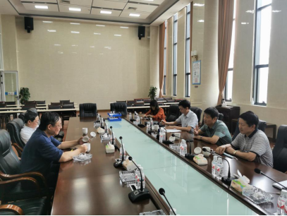 中國有色金屬學會理事長賈明星一行到廣西南南鋁業股份有限公司參觀調研