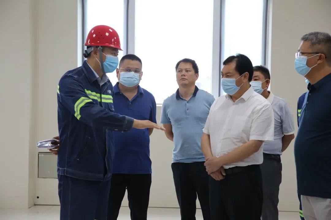 遵义市人大常委会副主任杨游明到遵义公司调研