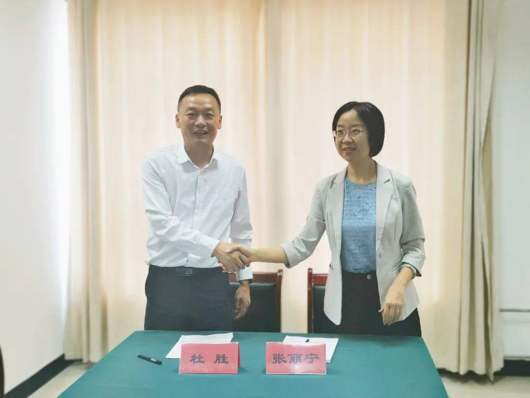 国家电投铝电公司与兴庆区政府签订战略合作框架协议