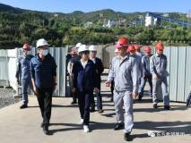 霍州市市长李青雁参观考察东方希望灵石铝业