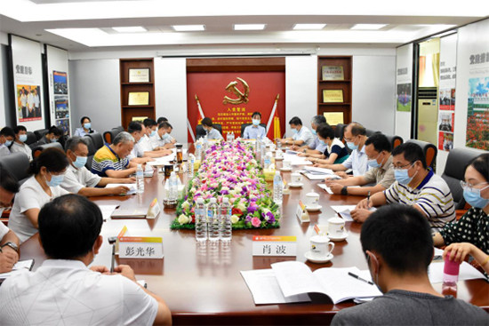 中國有色集團奚正平董事長與中央第六生態環境保護督察組到中色平桂同步開展環保調研
