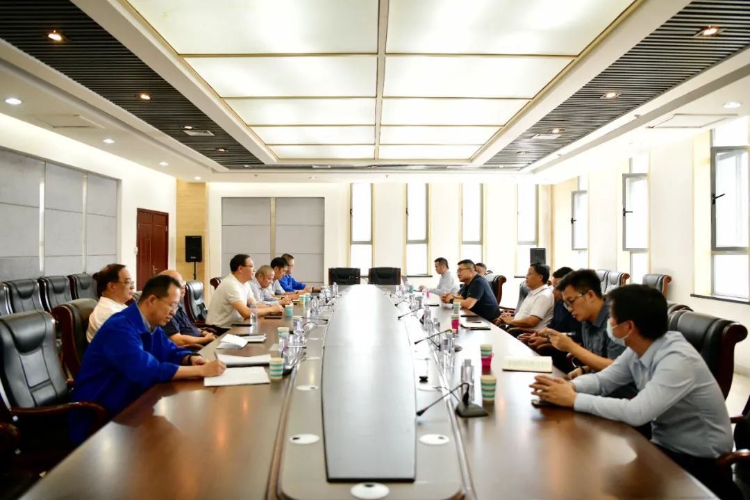 深圳市科创委、深投控公司领导来新疆有色集团调研