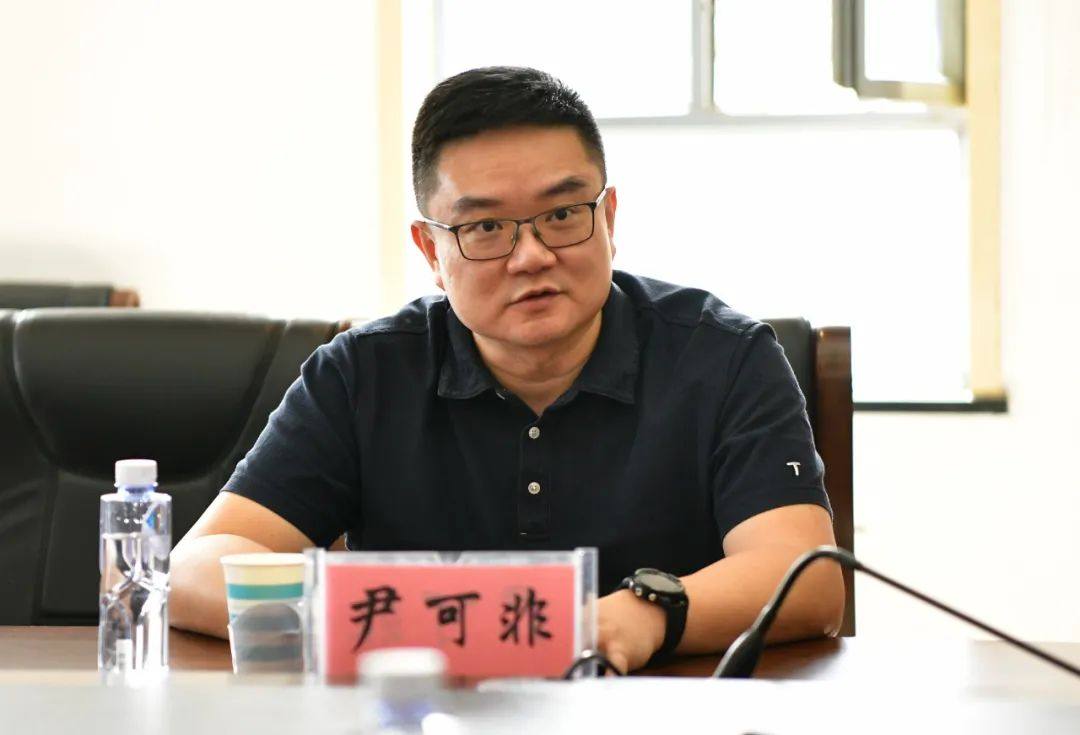 深圳市科創委、深投控公司領導來新疆有色集團調研
