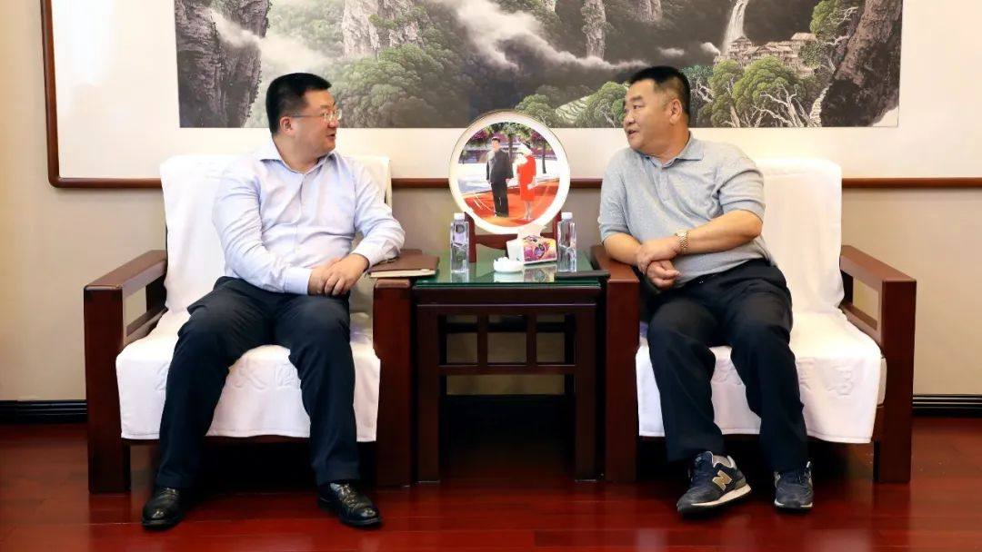宏躍集團於洪董事長會見江蘇匯鴻國際集團中天控股有限公司總經理徐非一行