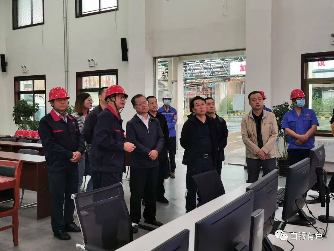 甘肃省统计局张军祯一行到成州锌冶炼厂调研