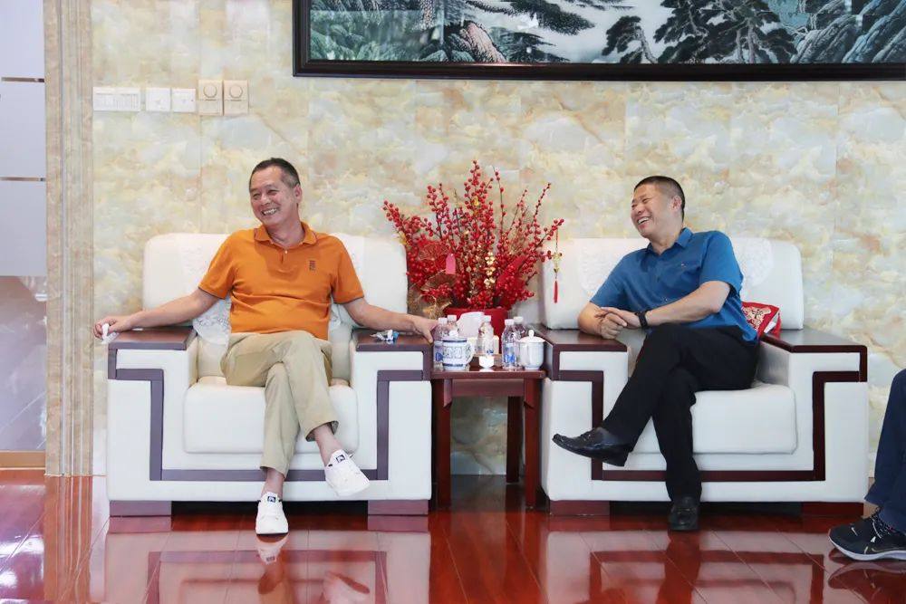 中国有色金属加工工业协会范顺科理事长一行莅临AAG亚铝调研