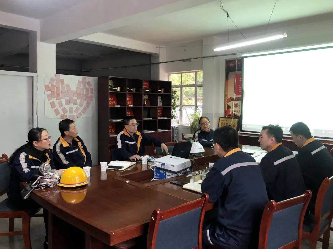 西北铝熔铸制造部召开9月成本分析会