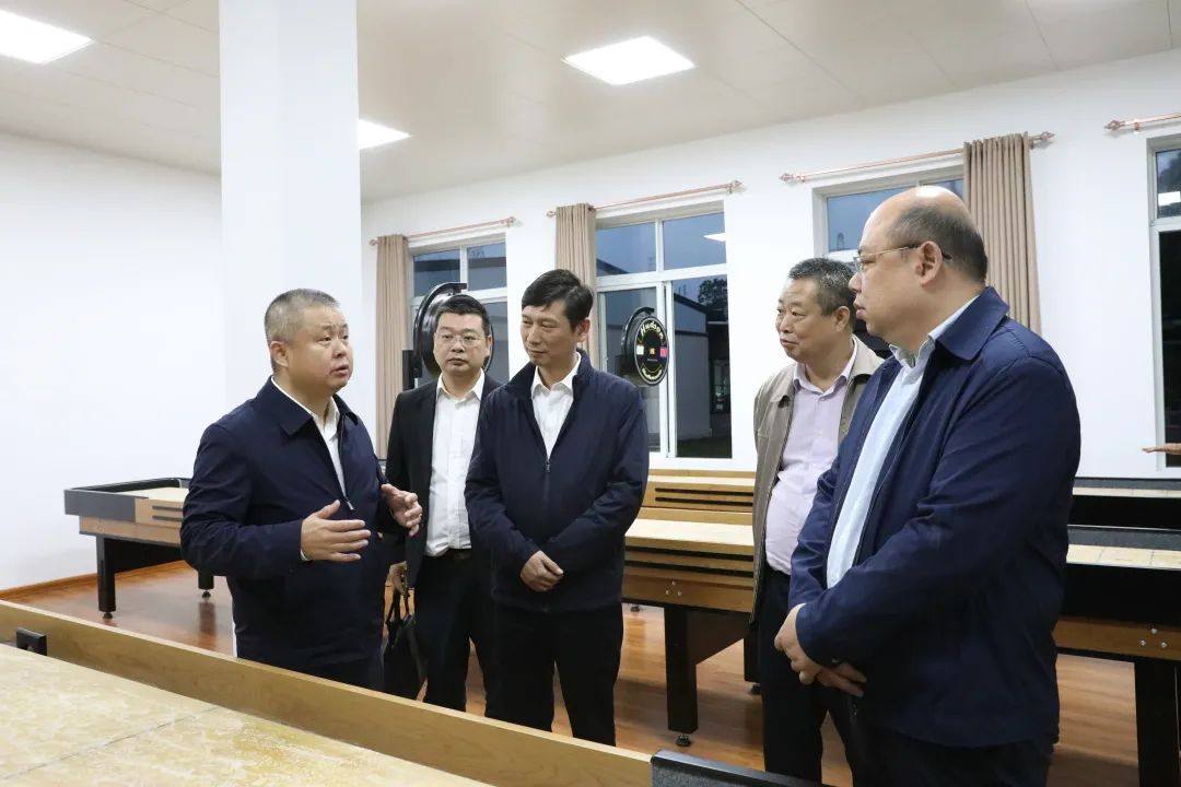 华锡集团赴鱼峰集团开展工作交流
