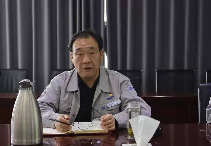 三门峡戴卡公司召开第三季度绩效汇报会
