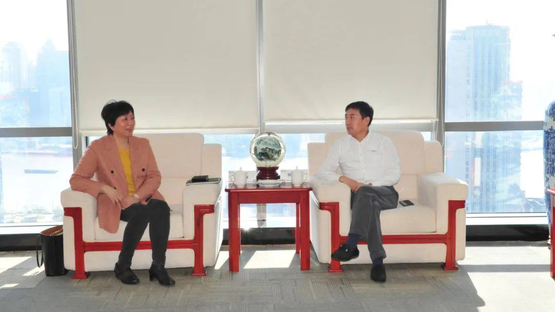 国家电投铝业国贸董事长张廷锋会见上海市有色金属行业协会秘书长刘秋丽