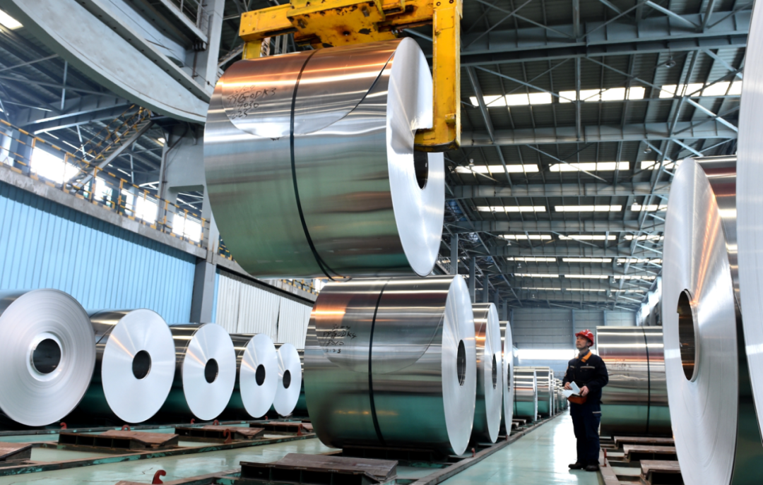 中鋁西南鋁高精板帶事業部熱連軋產量持續創新高