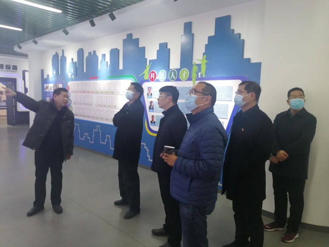河南日报报业集团郑州分社社长徐建勋调研采风万达铝业