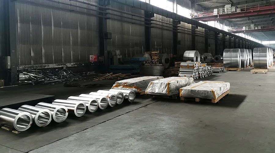 中铝青海分公司铝板带公司提前完成全年中厚板产量任务