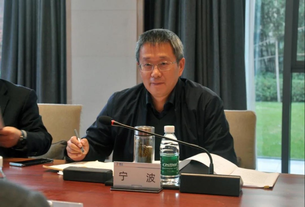 芜湖市长宁波一行莅临楚江考察调研